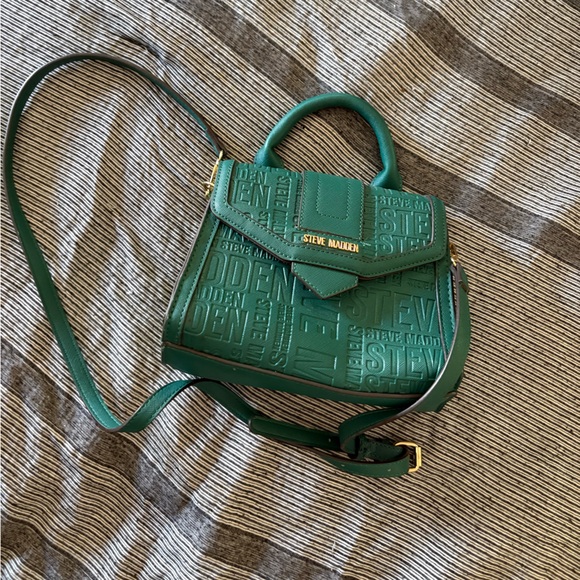 Steve Madden Handbags - Steve Madden Green Crossbody Bag